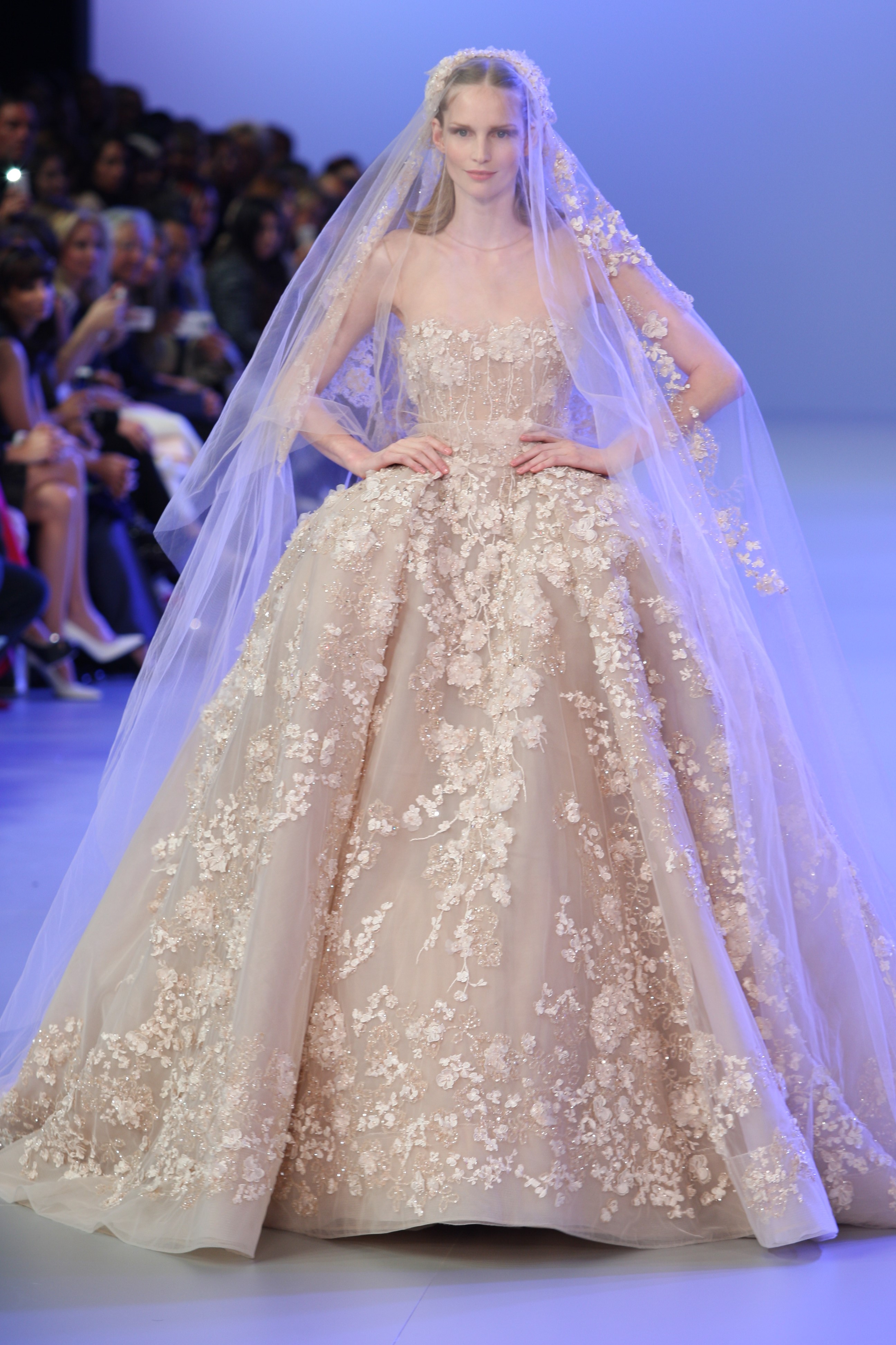 5 Haute Couture Wedding Ivory Lace Fabric Designs